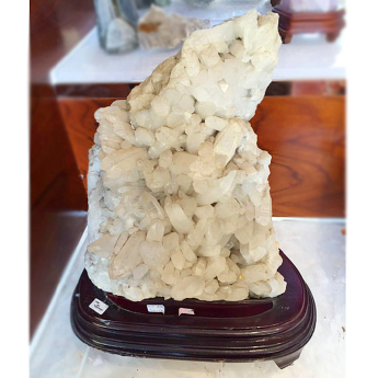 白晶簇 规格45*30/ 重量 // 编码 10001194