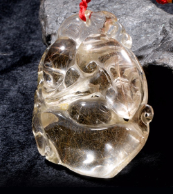 聚财金鼠挂坠 规格68*62*19mm 重量 // 编码 92001034