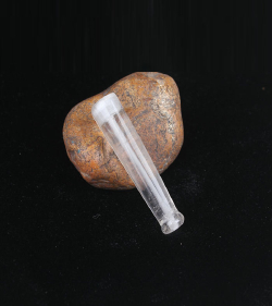 白晶葫芦形烟嘴 规格85*20/ 重量 // 编码 22001481