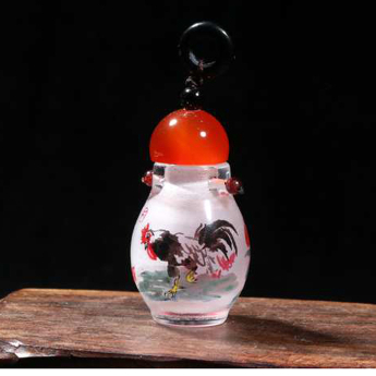 水晶鼻烟壶挂坠 规格38*22mm 重量 15.9克 编码 82200100