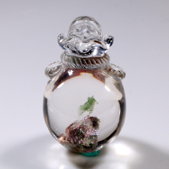 绿幽灵特色雕刻挂坠 规格35*21*17mm 重量 // 编码 82200385