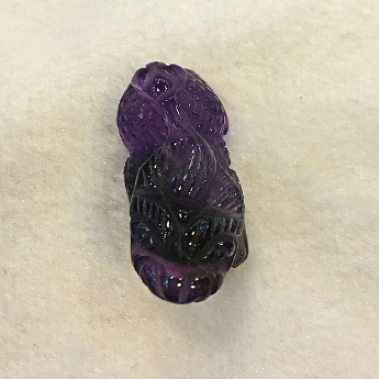 紫晶皮丘挂坠 规格27*16*4mm 重量 8.8克 编码 61000162