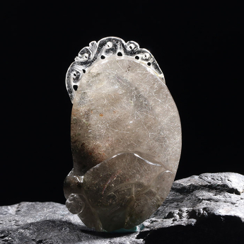 发晶特色挂坠 规格38*64mm 重量 // 编码 93000220