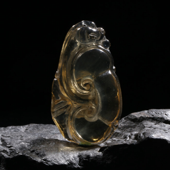 黄晶特色挂坠 规格35*61mm 重量 // 编码 93000905