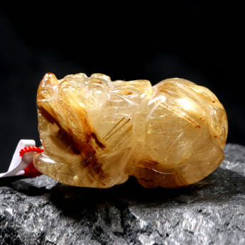 泰晶皮丘挂坠 规格31*18.5*15*mm 重量 16.7克 编码 92000810