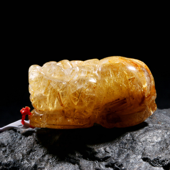 泰晶皮丘挂坠 规格36*23*18.5mm 重量 // 编码 92000811