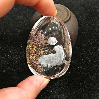 幽灵内雕海狮挂坠 规格// 重量 // 编码 92102455