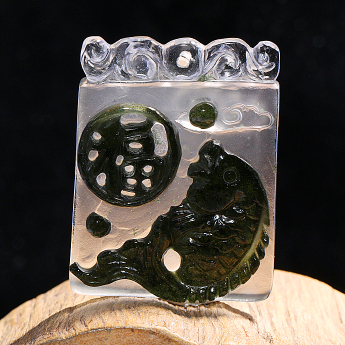 幽灵俏色挂坠 规格45*34*9mm 重量 22.5克 编码 92103167