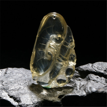 冰种黄晶特色挂坠 规格// 重量 // 编码 61000282