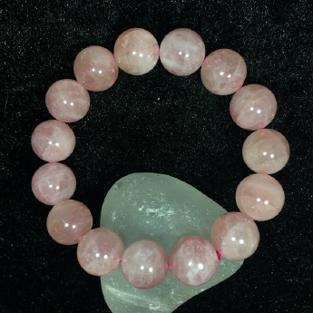 粉紫晶圆形手链 规格14mm 重量 59克 编码 92107825