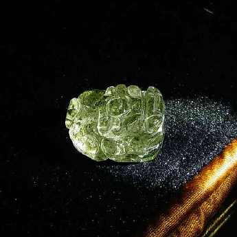 绿幽灵皮丘挂坠 规格// 重量 // 编码 92201448
