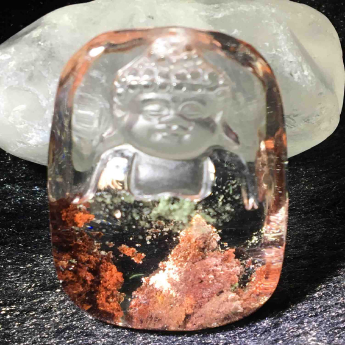 红幽灵佛祖挂坠 规格40*26mm 重量 23.31克 编码 92201818