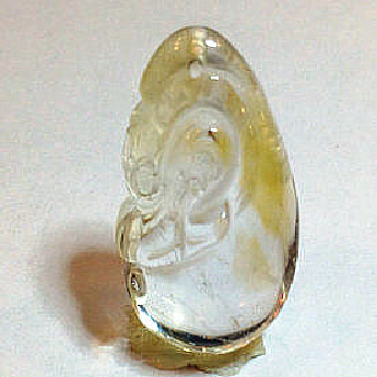 兔毛特色挂坠 规格4.2×2.4×1.5mm 重量 20.52克 编码 92000235
