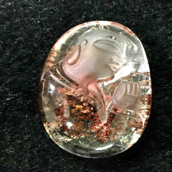 红幽灵佛祖挂坠 规格44*20*13mm 重量 22.62克 编码 92201850