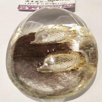 幽灵内雕双鱼挂坠 规格58*34*20mm 重量 49.5克 编码 92101688
