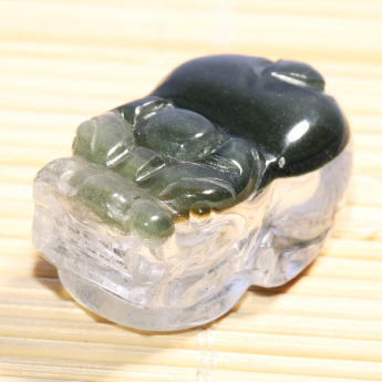 幽灵皮丘挂坠 规格32*17*16mm 重量 18.7克 编码 92103112