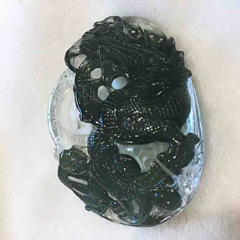 幽灵俏色挂坠 规格61*41*22mm 重量 58.6克 编码 92103173