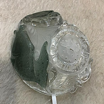 幽灵俏色挂坠 规格// 重量 // 编码 92103181