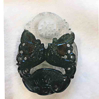 幽灵俏色挂坠 规格58*42*14mm 重量 48.3克 编码 92103185