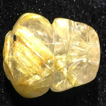 泰晶皮丘挂坠（板金） 规格30*18*14mm 重量 12.09克 编码 92202094