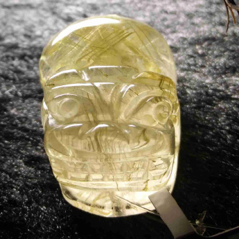 泰晶皮丘挂坠（板金） 规格3.25×1.85×1.65mm 重量 16.51克 编码 92202115