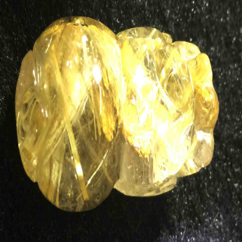 泰晶皮丘挂坠（板金） 规格36*21*17mm 重量 20.85克 编码 92202125