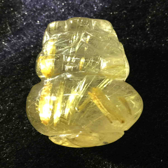 泰晶皮丘挂坠（板金） 规格30*18mm 重量 24.75克 编码 92202189