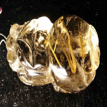 泰晶皮丘挂坠 规格// 重量 19.79克 编码 92202557