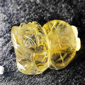 泰晶皮丘挂坠 规格34*21*15mm 重量 17.44克 编码 92202664