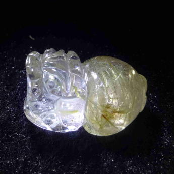 泰晶皮丘挂坠 规格35*19*11mm 重量 19.79克 编码 92202703