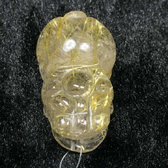 泰晶皮丘挂坠（大） 规格33*19*13mm 重量 20.31克 编码 92251984