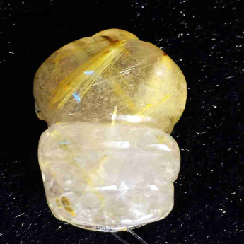泰晶皮丘挂坠 规格2.9×1.6×1.4mm 重量 11.39克 编码 92202779