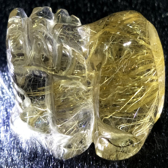 发晶皮丘挂坠 规格/mm 重量 19.65克 编码 92202811