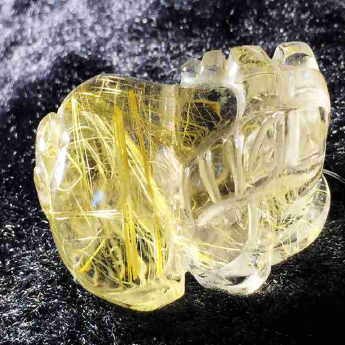 发晶皮丘挂坠 规格35*22*16mm 重量 19.65克 编码 92202827