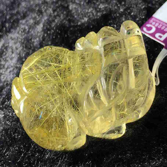 发晶皮丘挂坠 规格37*21*23mm 重量 24.95克 编码 92202833