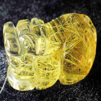 发晶皮丘挂坠 规格/mm 重量 22.48克 编码 92202837