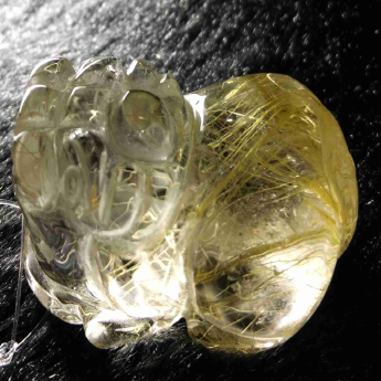 发晶皮丘挂坠 规格24*13mm 重量 15.15克 编码 92202843