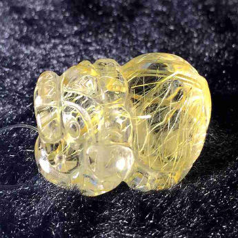 发晶皮丘挂坠 规格42*22*16mm 重量 31.89克 编码 92202851