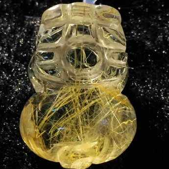 发晶皮丘挂坠 规格/mm 重量 21.48克 编码 92202872