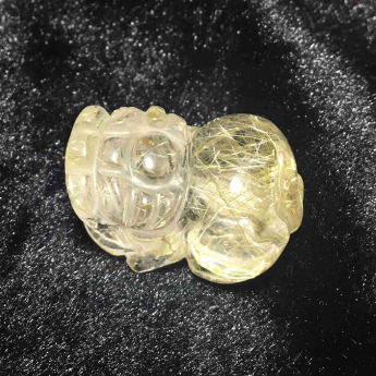 发晶皮丘挂坠 规格30*20mm 重量 17.87克 编码 92202881