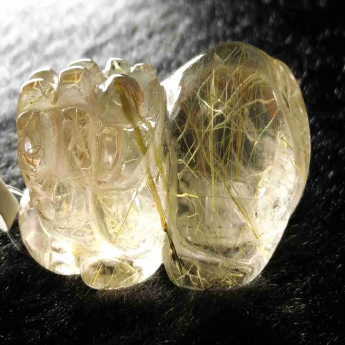 发晶皮丘挂坠 规格/mm 重量 11.5克 编码 92202903
