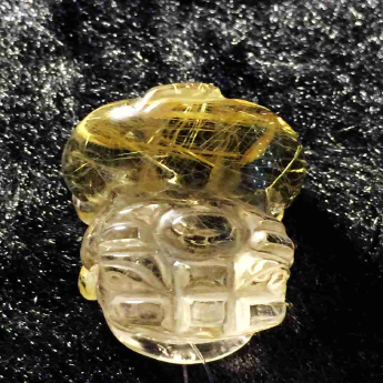 发晶皮丘挂坠 规格/mm 重量 16.49克 编码 92202908