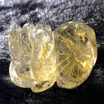 发晶皮丘挂坠 规格/mm 重量 27.58克 编码 92202927