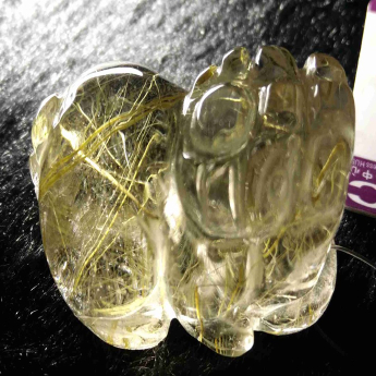 发晶皮丘挂坠 规格/mm 重量 18.28克 编码 92202929