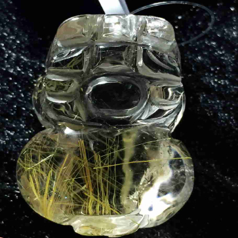 发晶皮丘挂坠 规格/mm 重量 20.68克 编码 92202942
