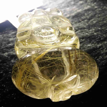 发晶皮丘挂坠 规格/mm 重量 25.6克 编码 92202962