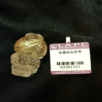 泰晶皮丘挂坠规格25*43重量30g编号82201121