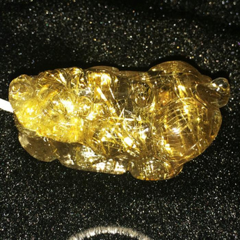 泰晶皮丘挂坠 规格// 重量 // 编码 61000932