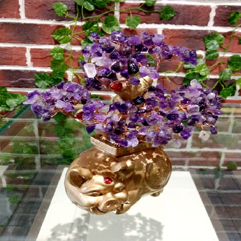 紫晶金猪招财树 规格21*18cm 重量 // 编码 94000131