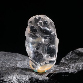 兔毛特色挂坠 规格20*36mm 重量 // 编码 93000526
